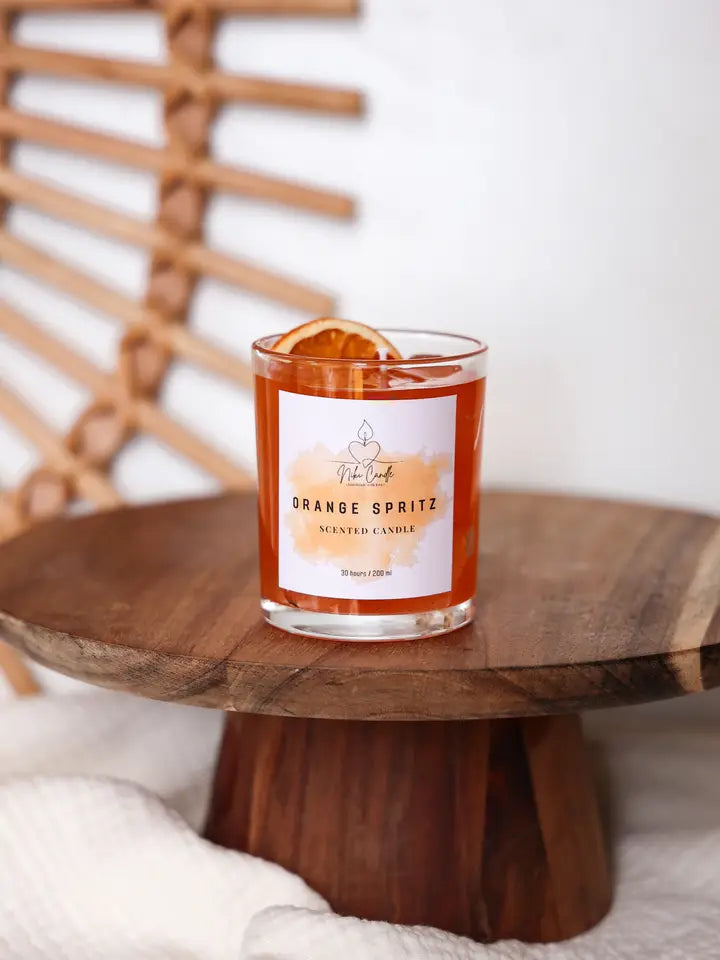 Duftkerze Orange Spritz – frischer Zitrusduft für Lebensfreude & Energie – handgegossen bei Essential Anders