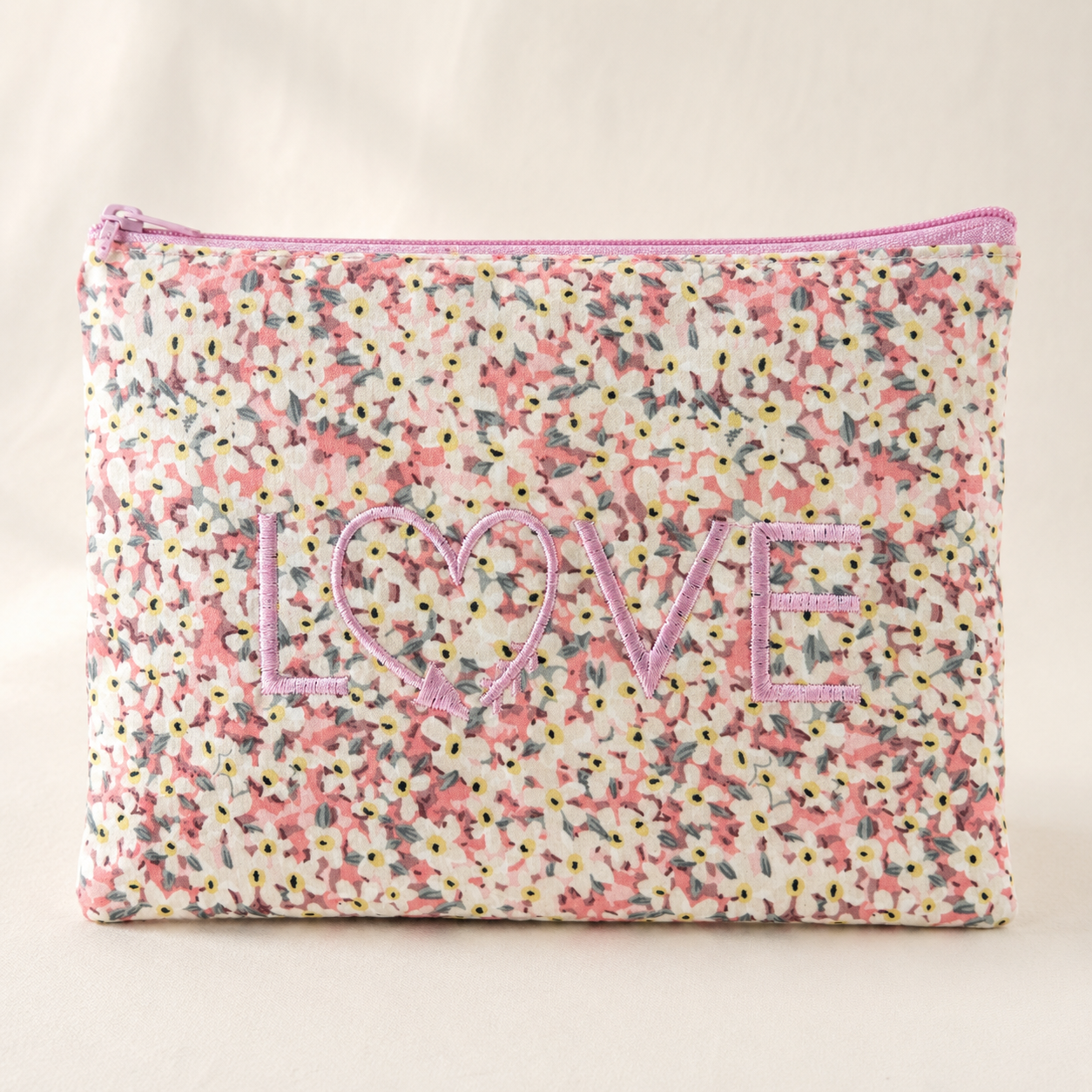 Make Up Bag „Blumen“ – 21,5 x 15 cm